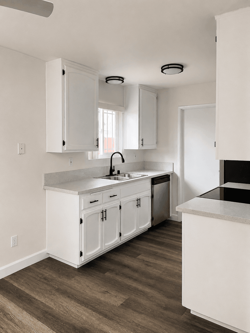 San Diego Apartment: 2330-2356 Grove Ave.