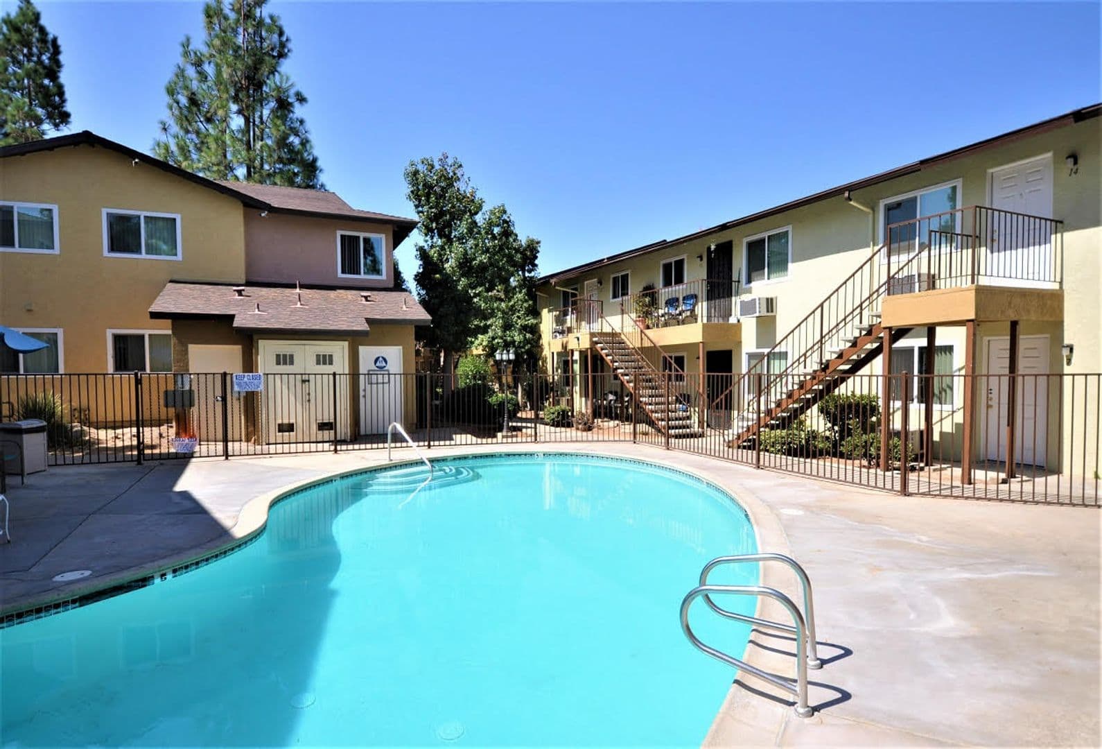 Lakeside Apartment: 9658 Winter Gardens Blvd.