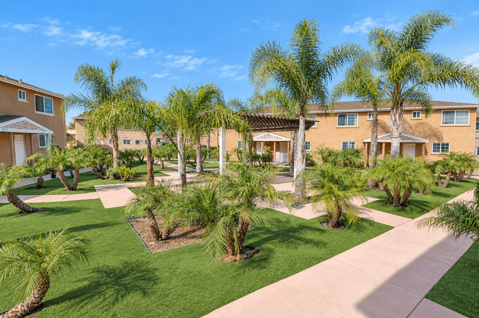 San Diego Apartment: 6962 Fulton Street