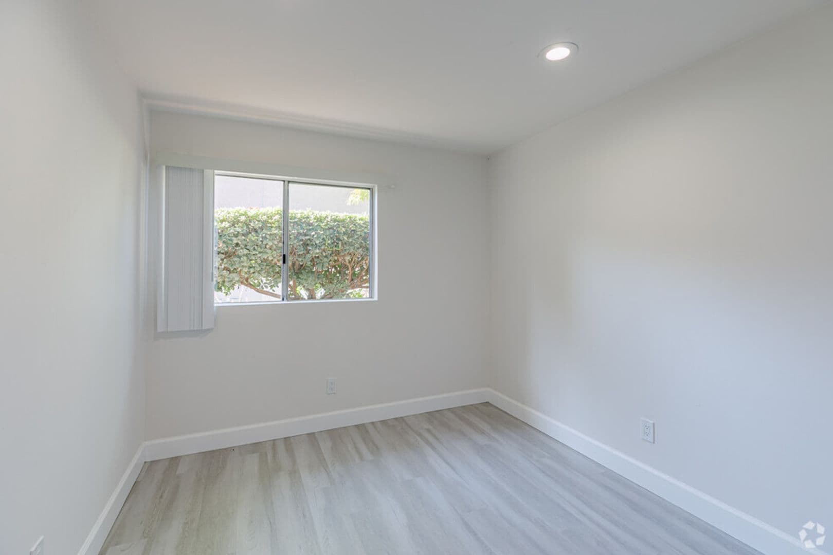 San Diego Apartment: 4665 Home Ave