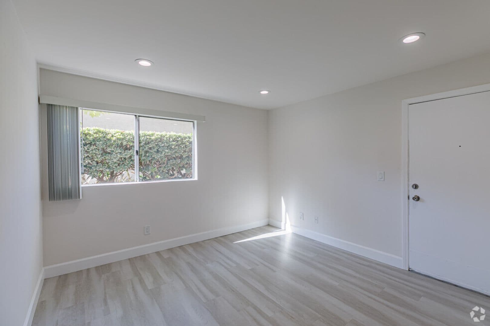 San Diego Apartment: 4665 Home Ave