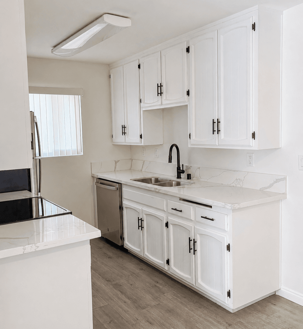 San Diego Apartment: 2330-2356 Grove Ave.