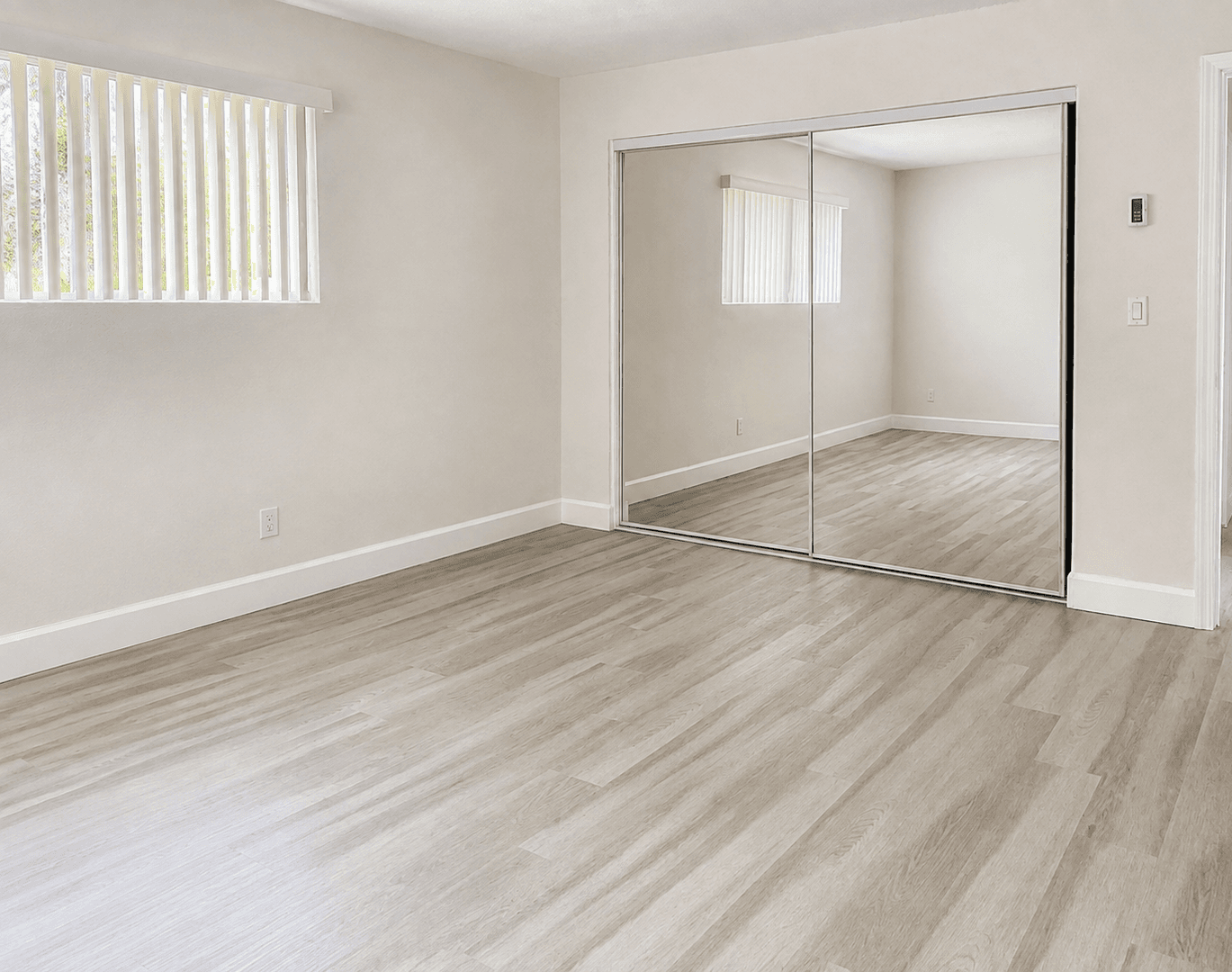 San Diego Apartment: 2330-2356 Grove Ave.