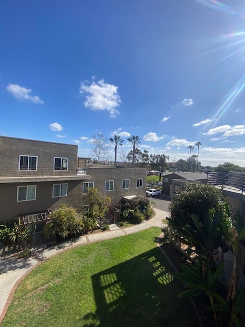 San Diego Apartment: 2200-2304 Morley St.