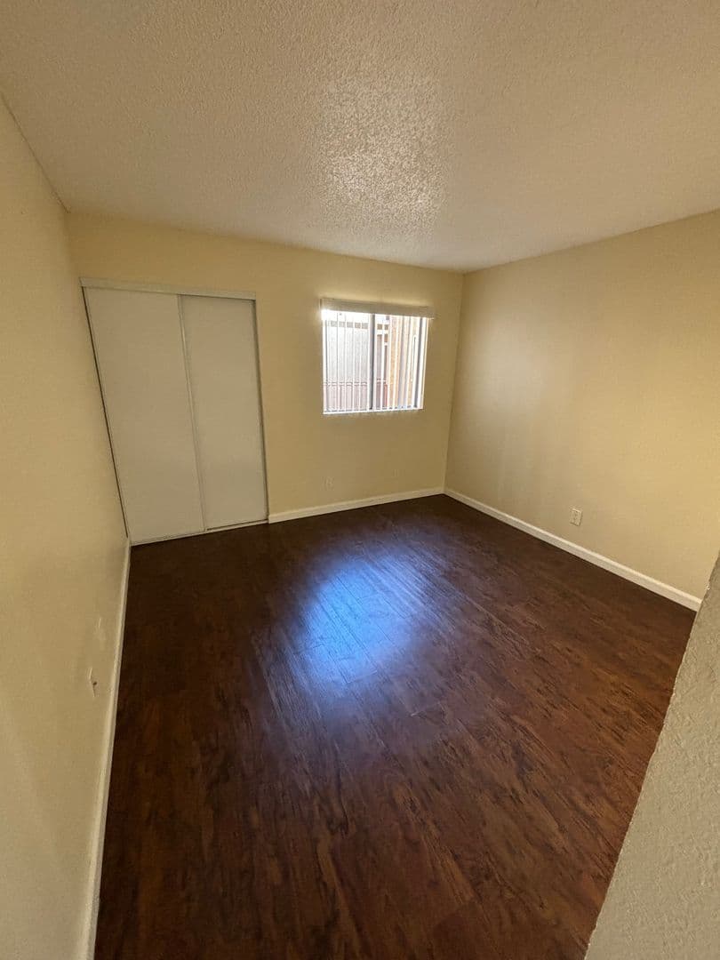 San Diego Apartment: 6962 Fulton Street