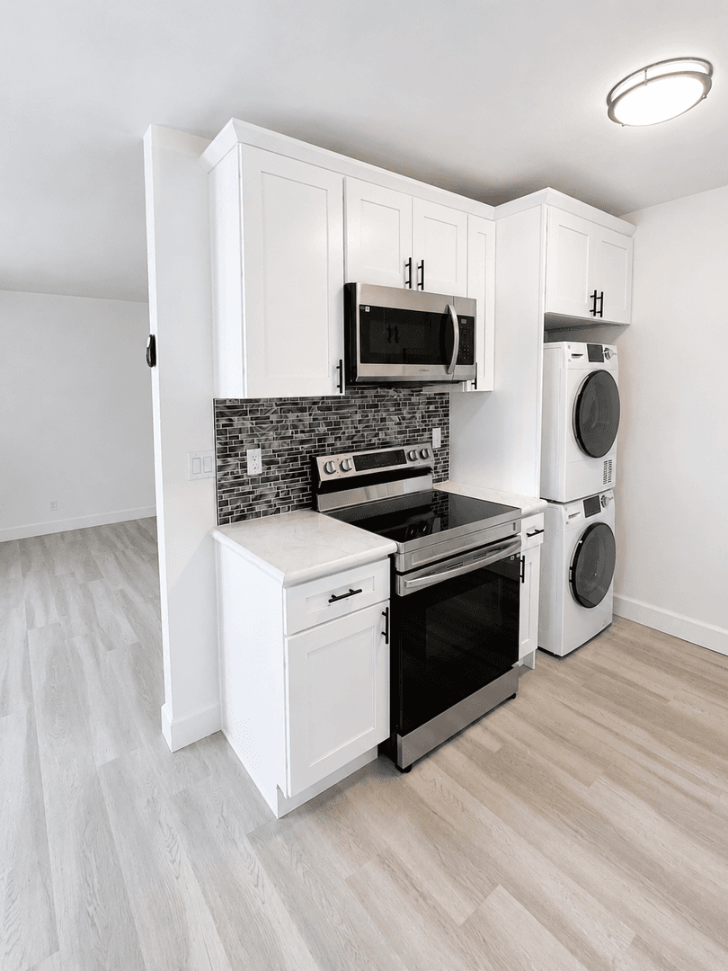 El Cajon Apartment: 743 S. Magnolia Avenue