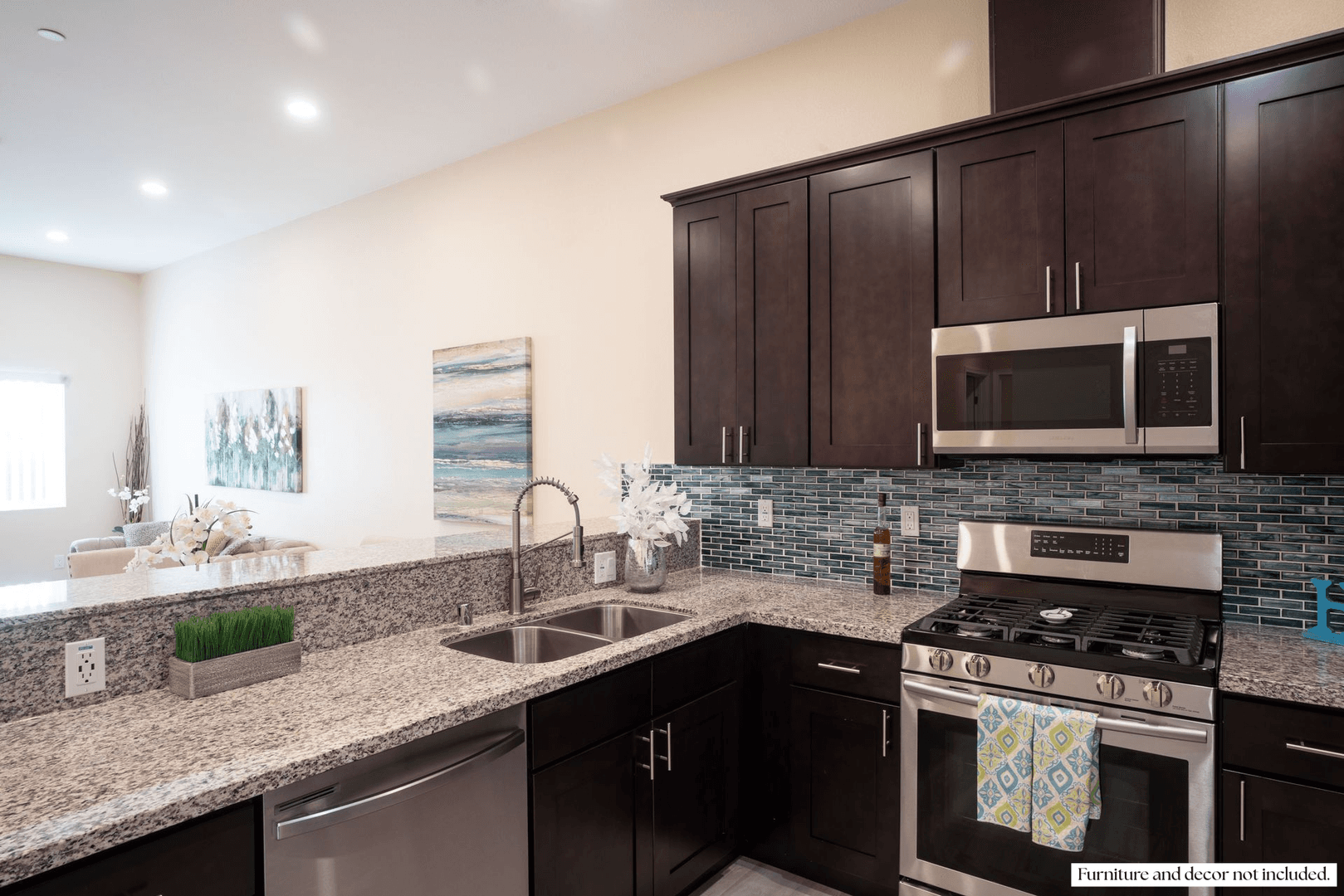 San Diego Apartment: 2291 Dunlop Street Suite 100