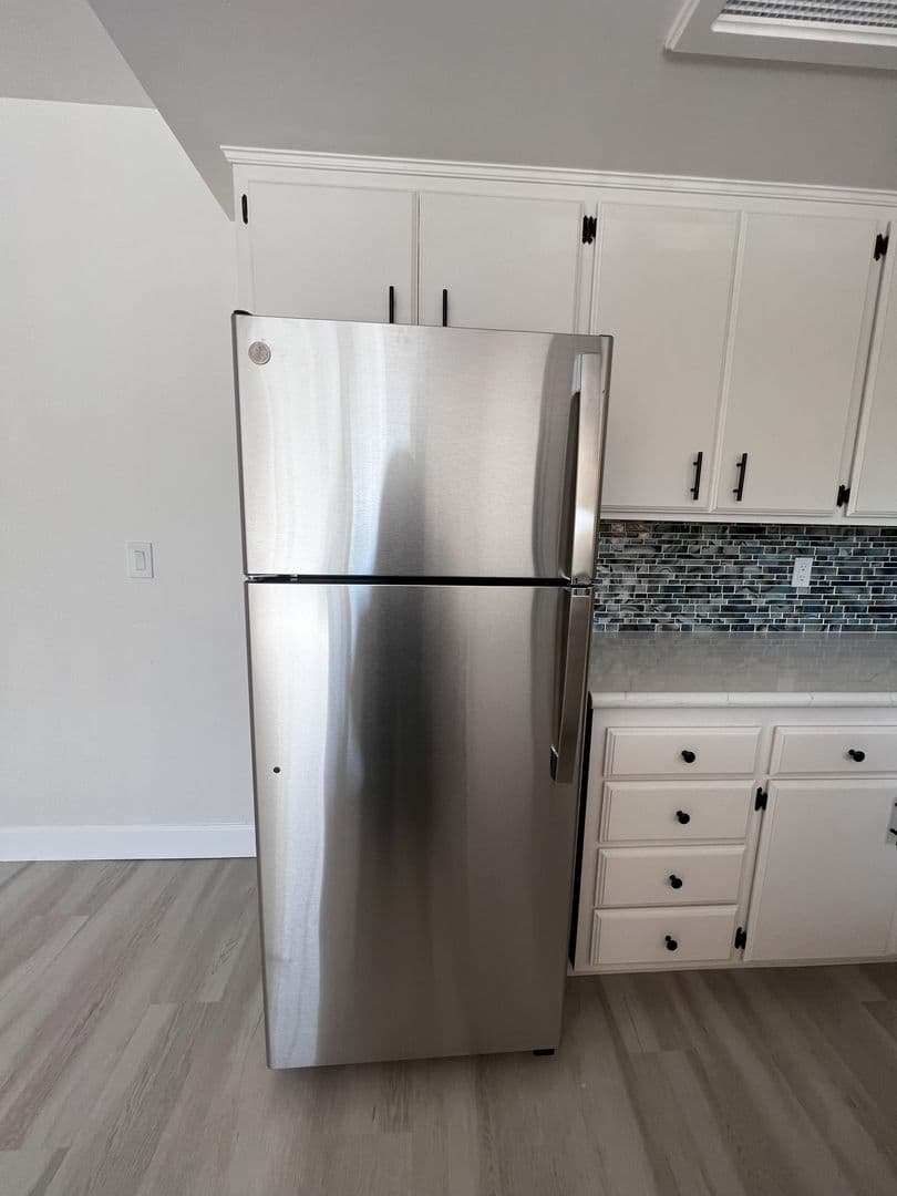 San Diego Apartment: 2284 and 2287 Dunlop Street