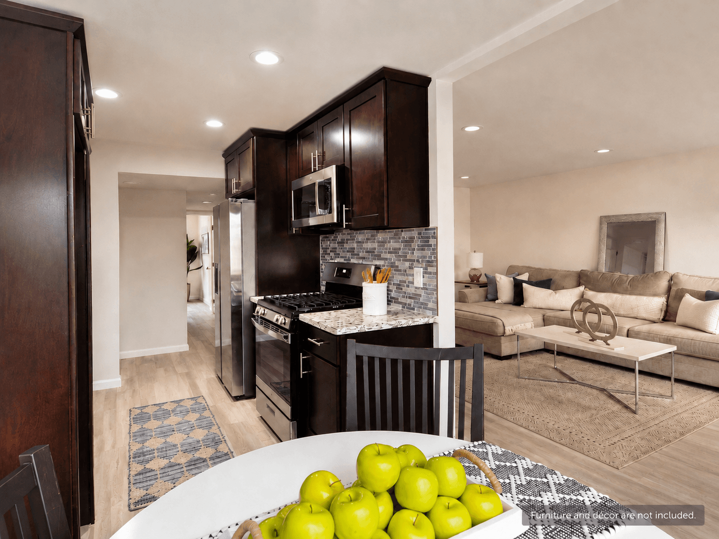 San Diego Apartment: 6650 Linda Vista Road