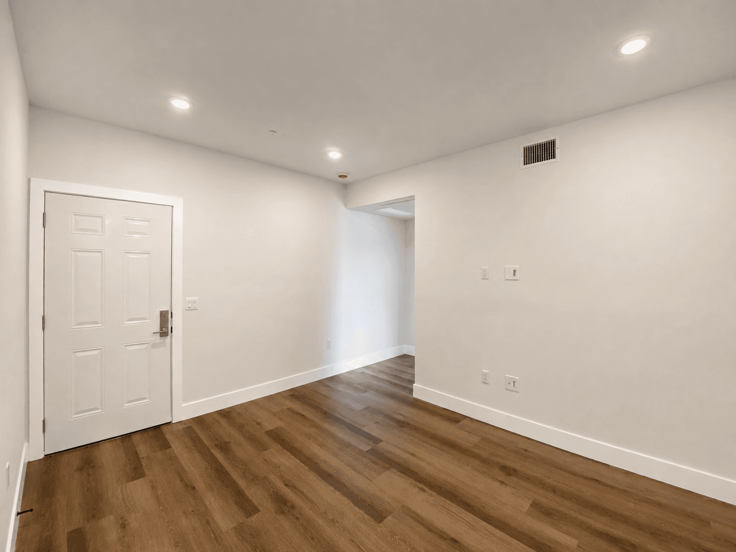 San Diego Apartment: 2285 Ulric Street