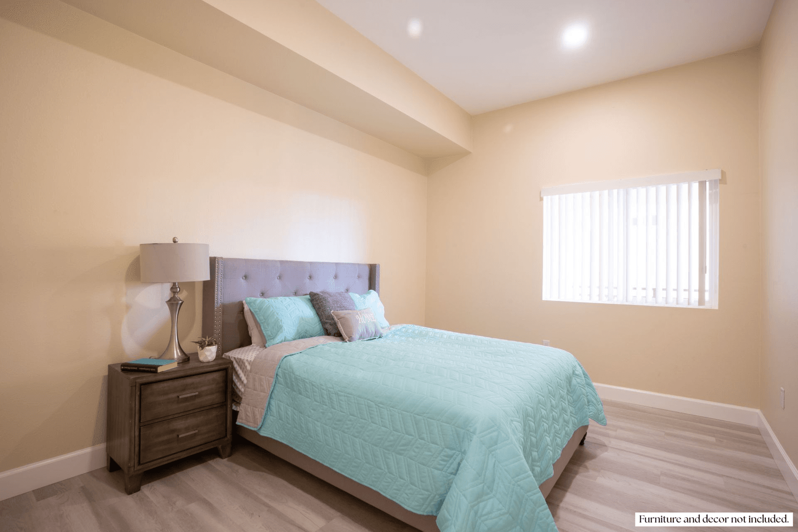 San Diego Apartment: 2291 Dunlop Street Suite 100