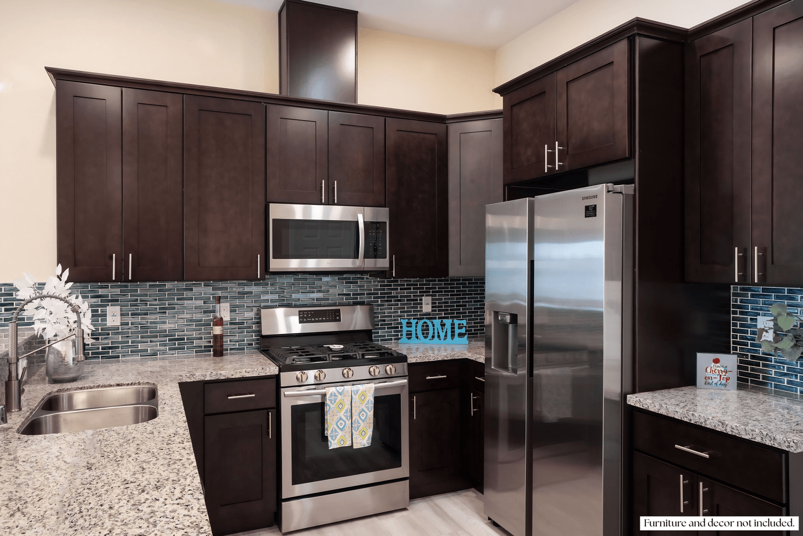 San Diego Apartment: 2291 Dunlop Street Suite 100