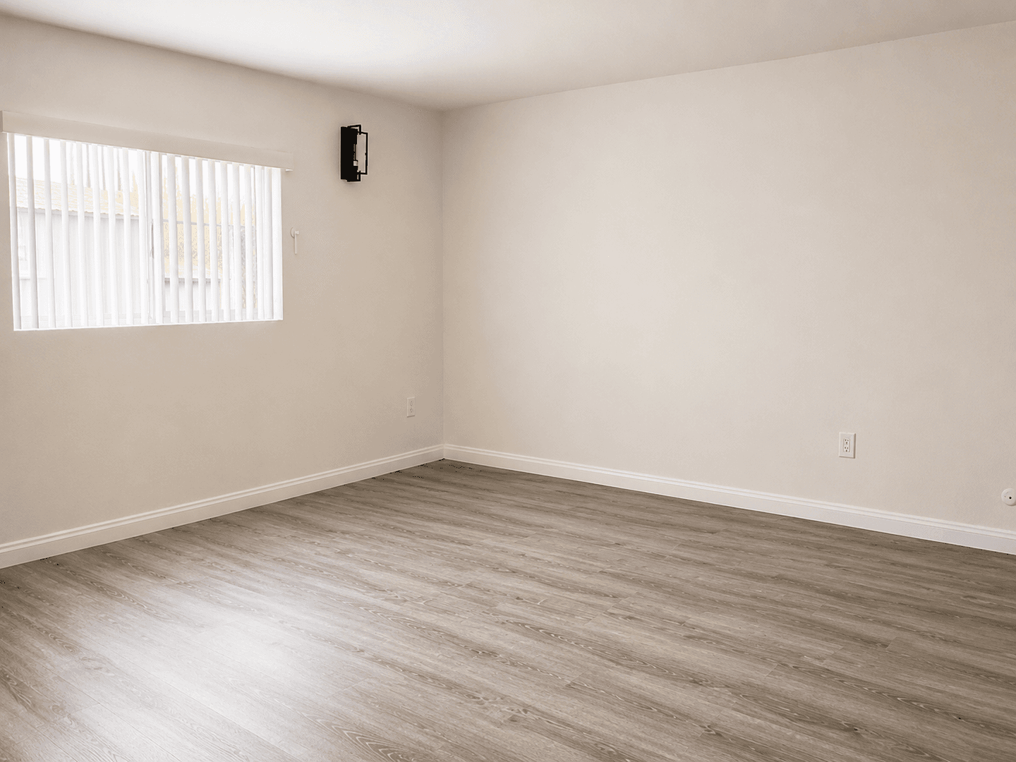 San Diego Apartment: 2330-2356 Grove Ave.