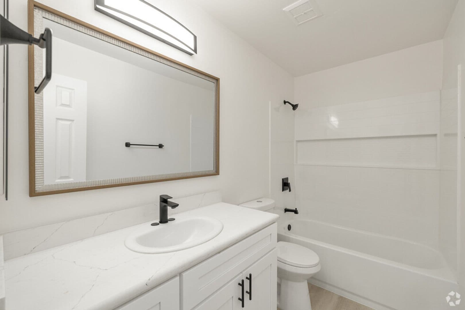 San Diego Apartment: 6650 Linda Vista Road
