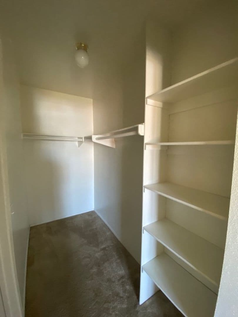 San Diego Apartment: 2200-2304 Morley St.