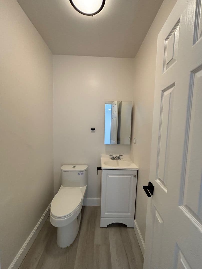 San Diego Apartment: 6962 Fulton Street