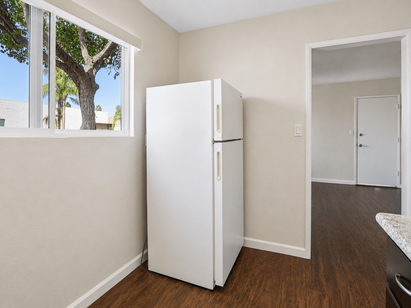 San Diego Apartment: 2249 Ulric Street