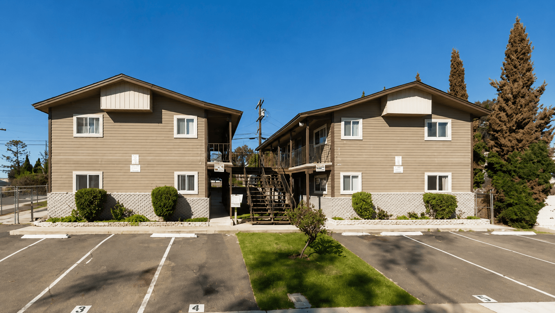 San Diego Apartment: 2200-2304 Morley St.