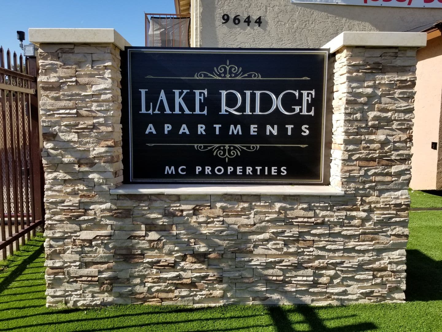 Lakeside Apartment: 9658 Winter Gardens Blvd.
