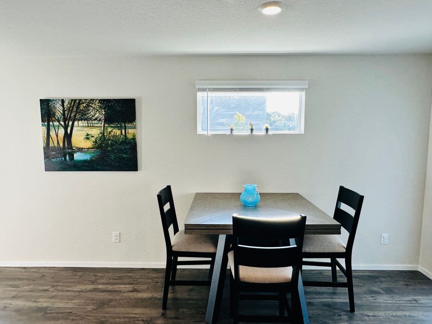 Ridgefield House: 903 NW 174th Street