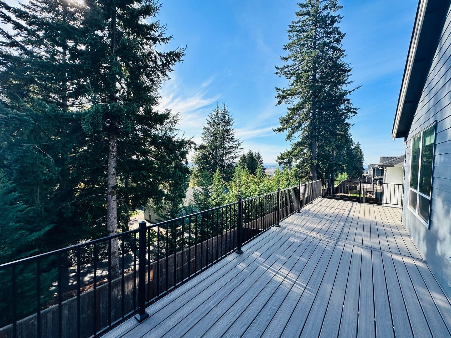 Camas House: 5194 N. 91st Avenue