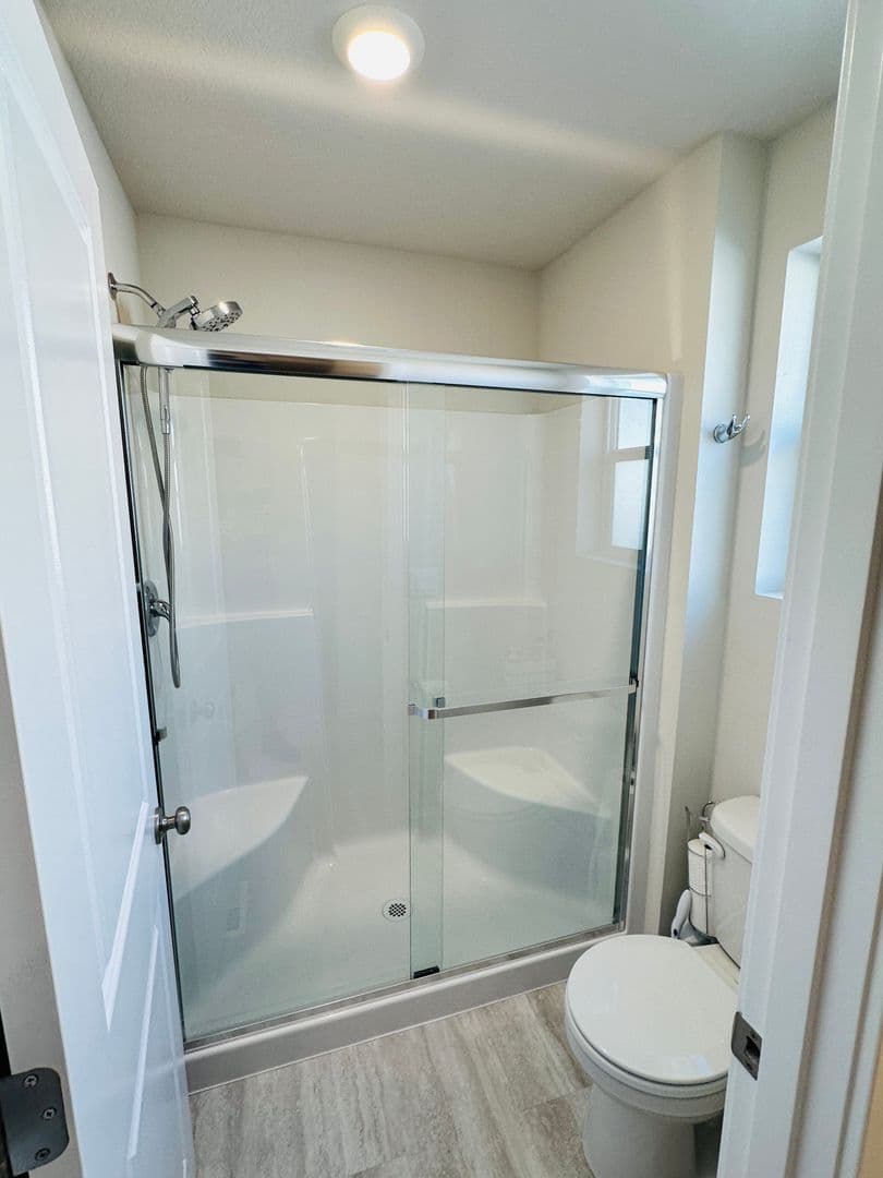 Ridgefield House: 903 NW 174th Street