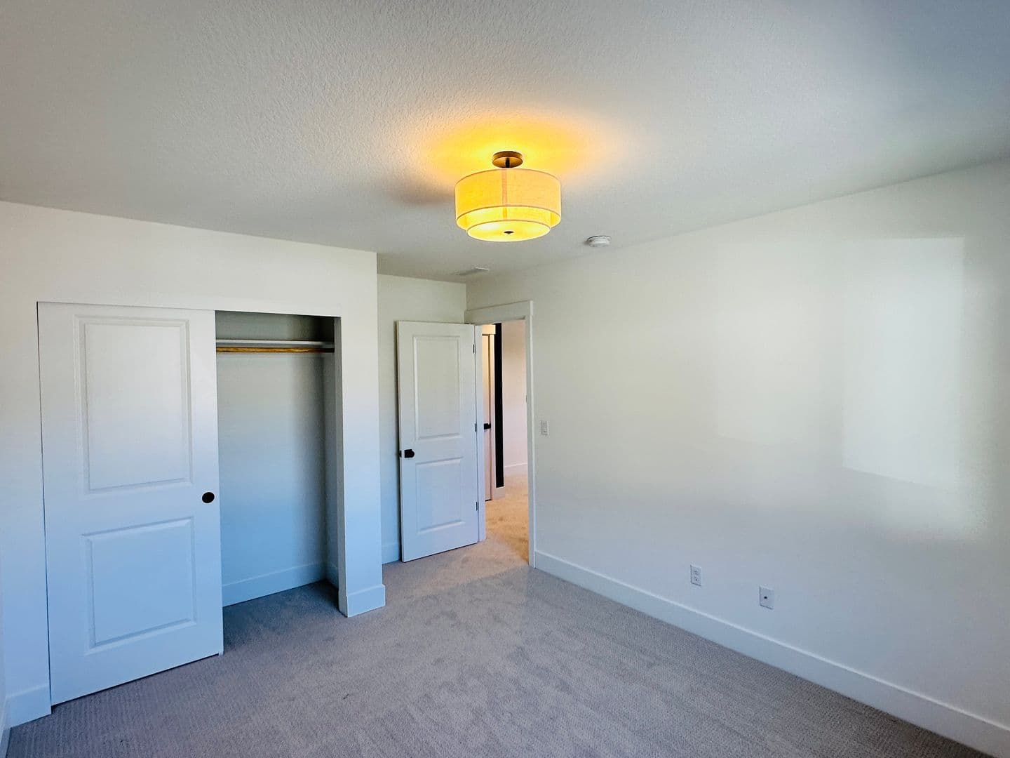 Camas House: 5194 N. 91st Avenue