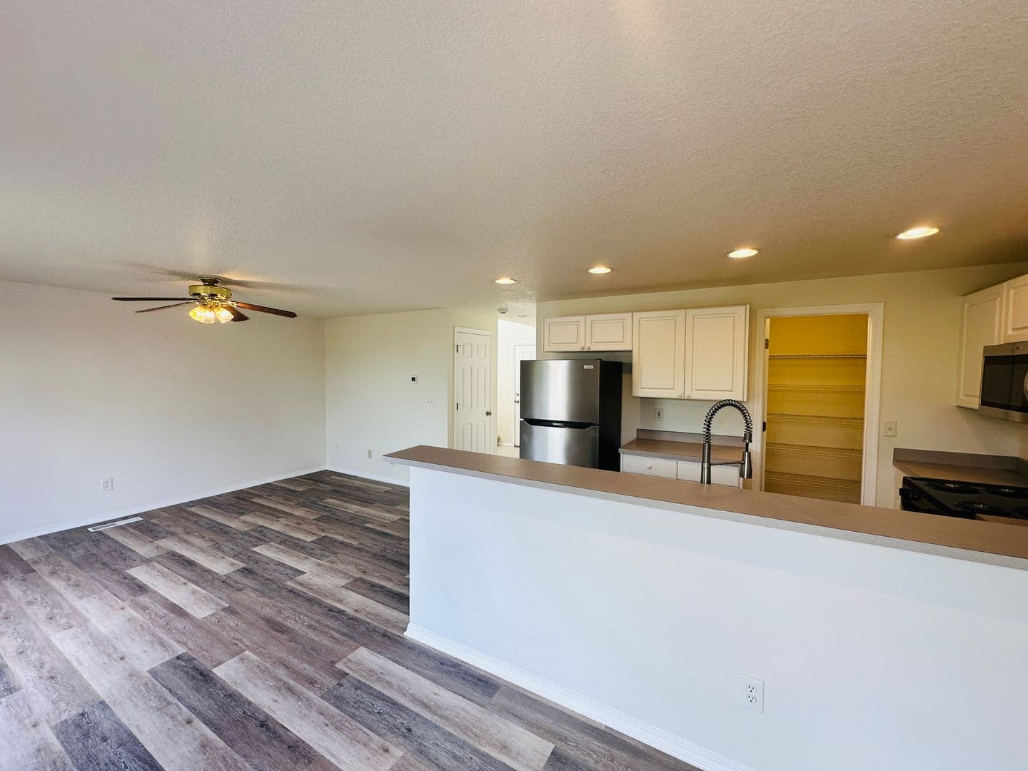 Vancouver House: 1808 NE 154th Street