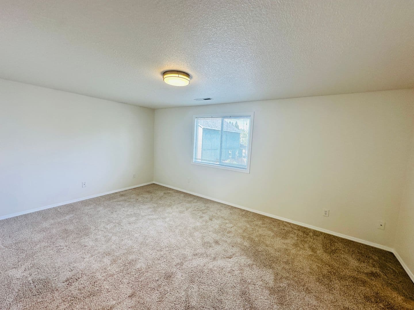 Vancouver House: 1808 NE 154th Street