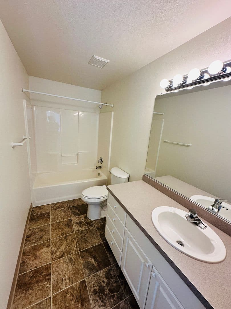 Vancouver House: 1808 NE 154th Street