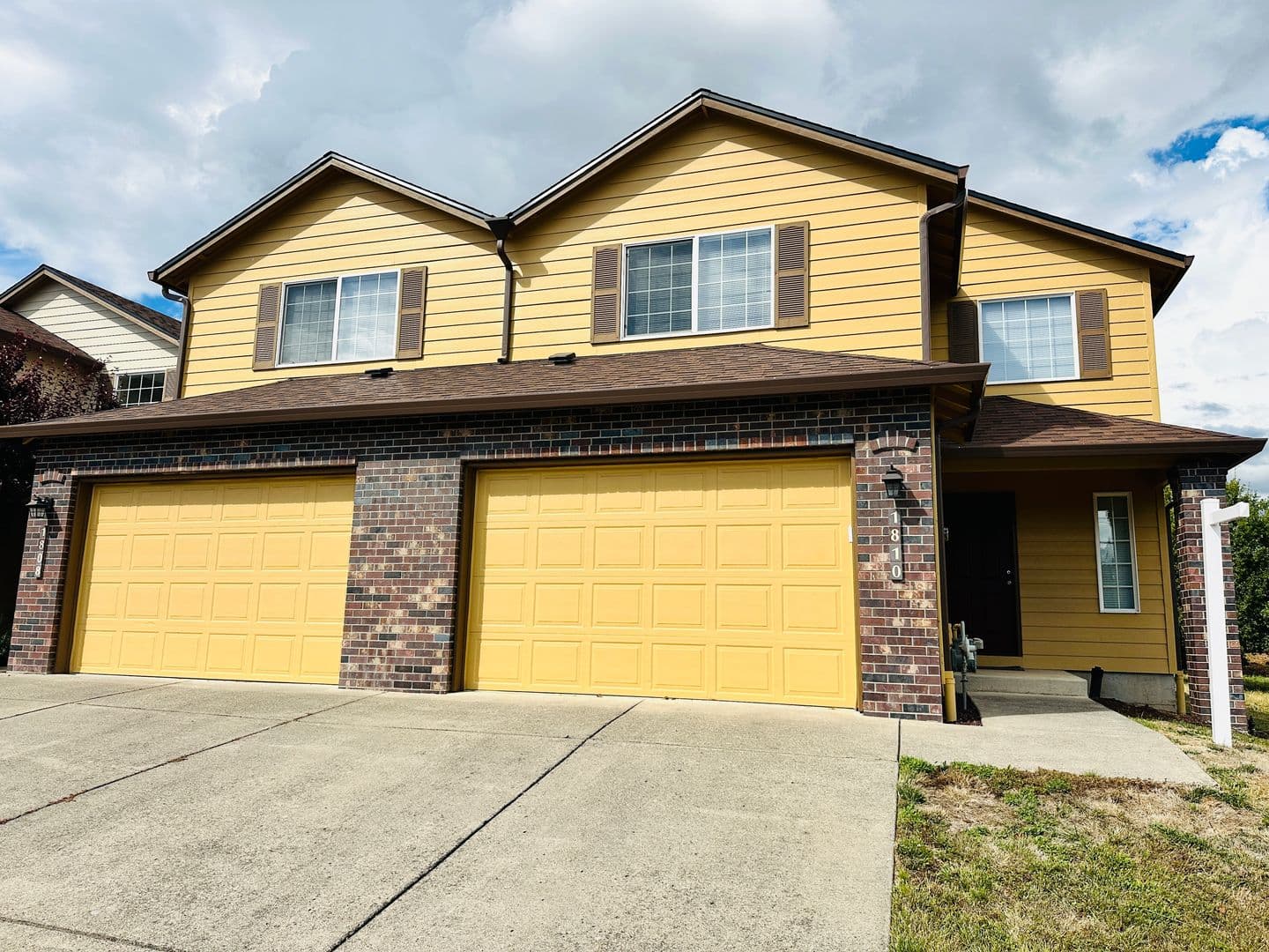 Vancouver House: 1808 NE 154th Street