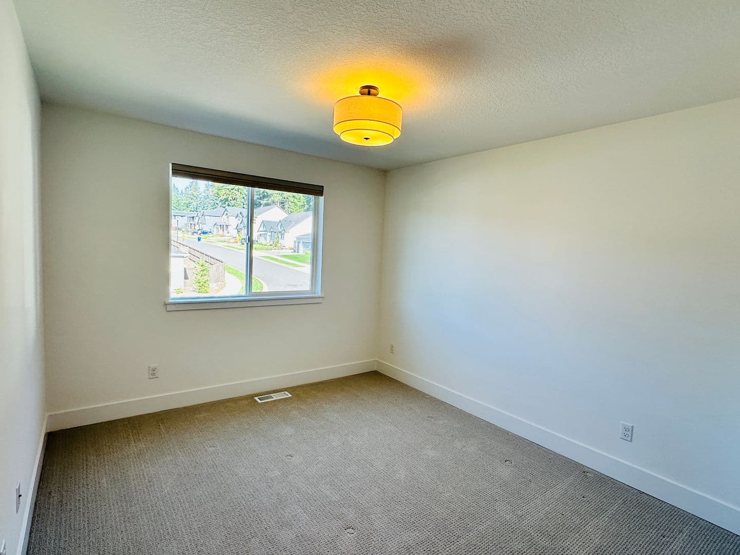 Camas House: 5194 N. 91st Avenue