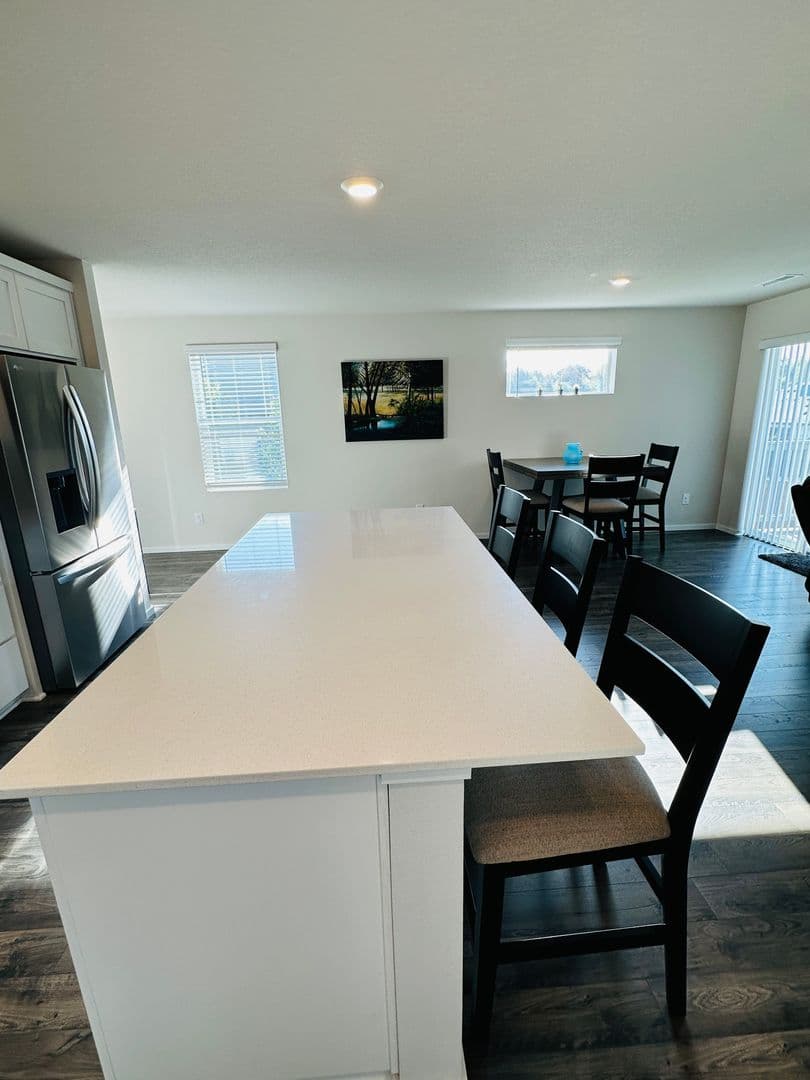 Ridgefield House: 903 NW 174th Street