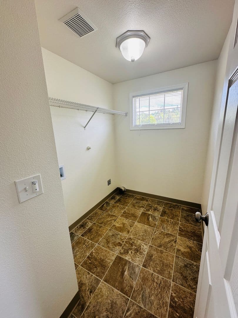 Vancouver House: 1810 NE 154th Street