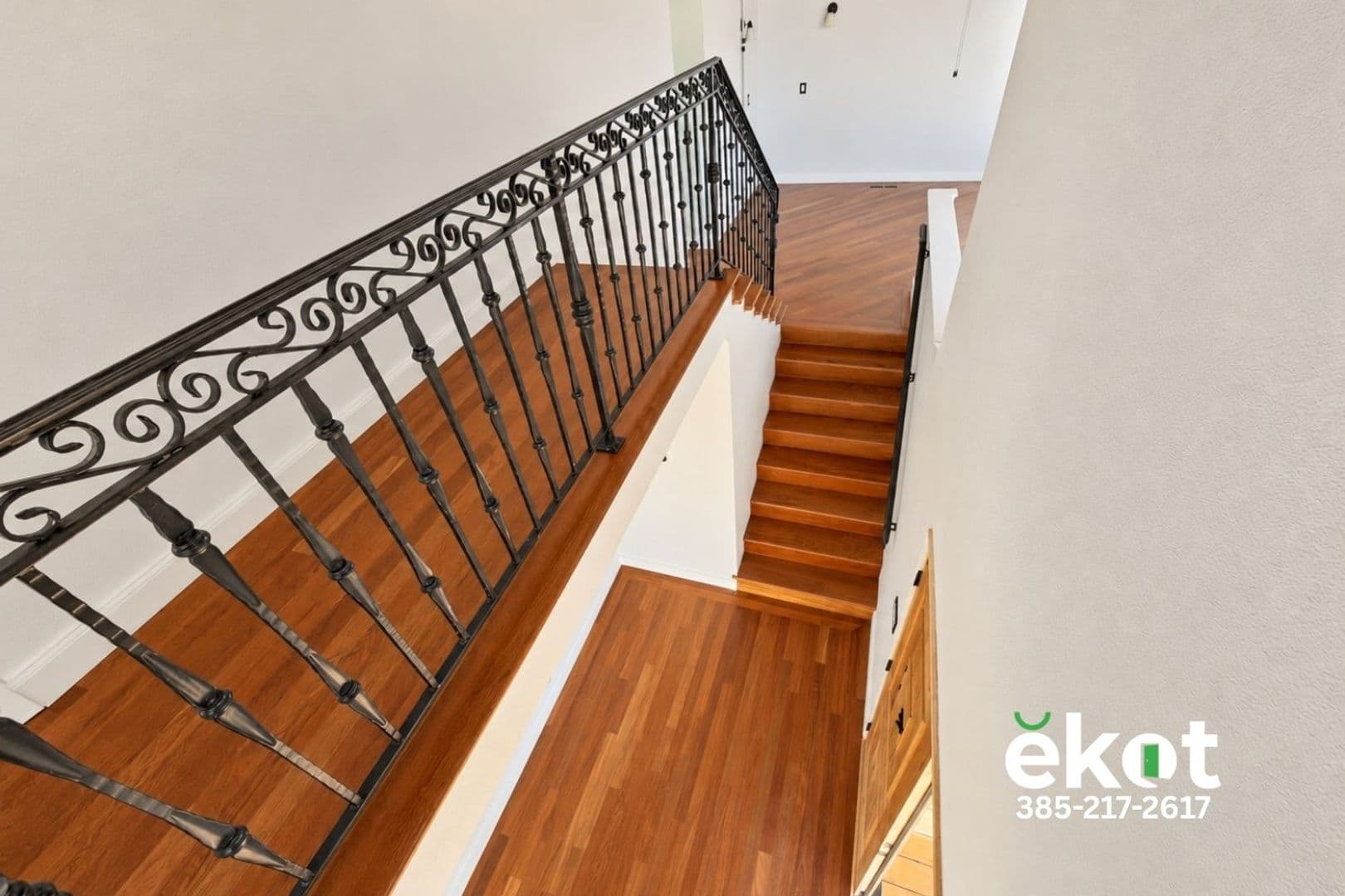 San Jose House: 15709 Highland Dr