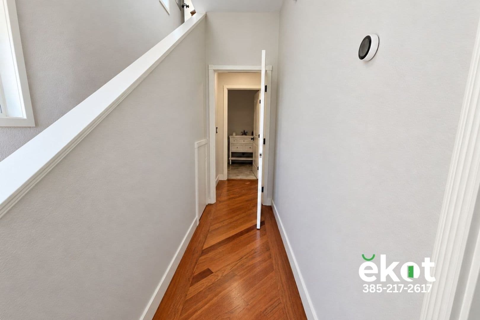 San Jose House: 15709 Highland Dr