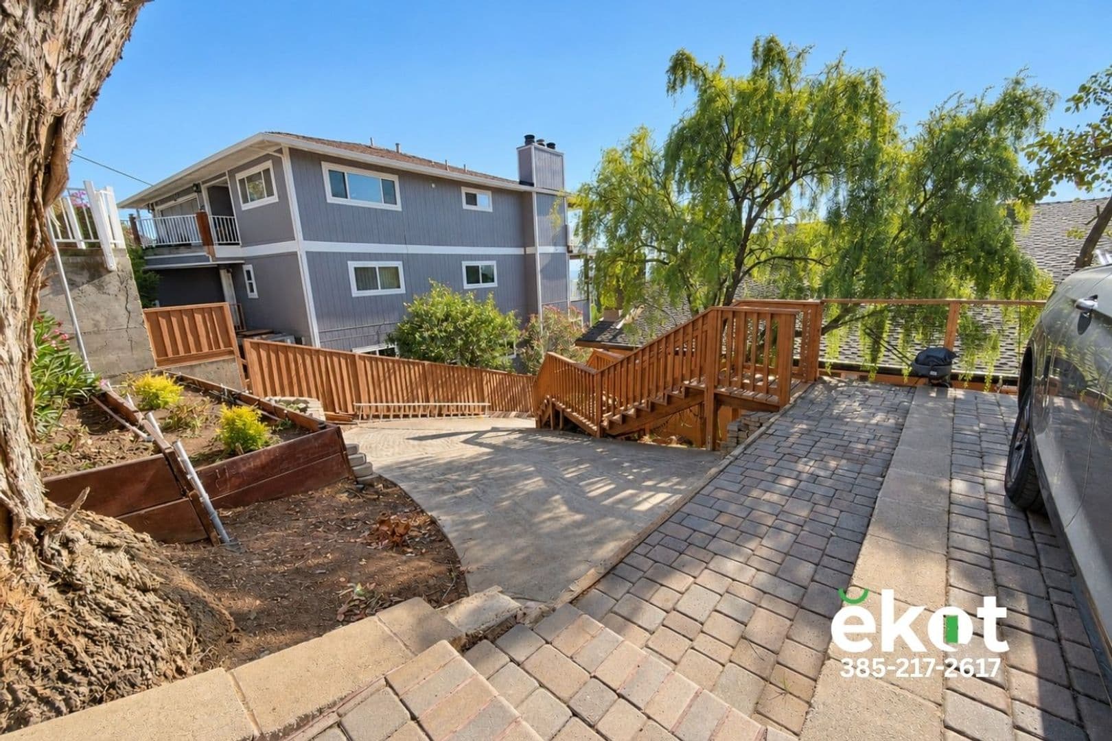 San Jose House: 15709 Highland Dr