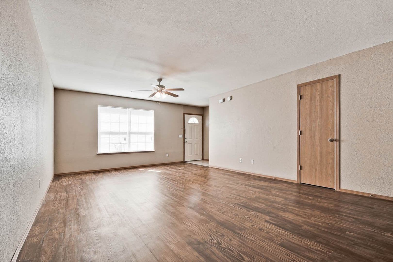 Fayetteville Apartment: 2509 Meadowview
