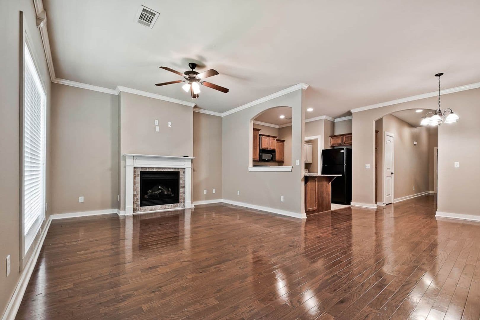 Springdale Apartment: 3822 Rochester Circle