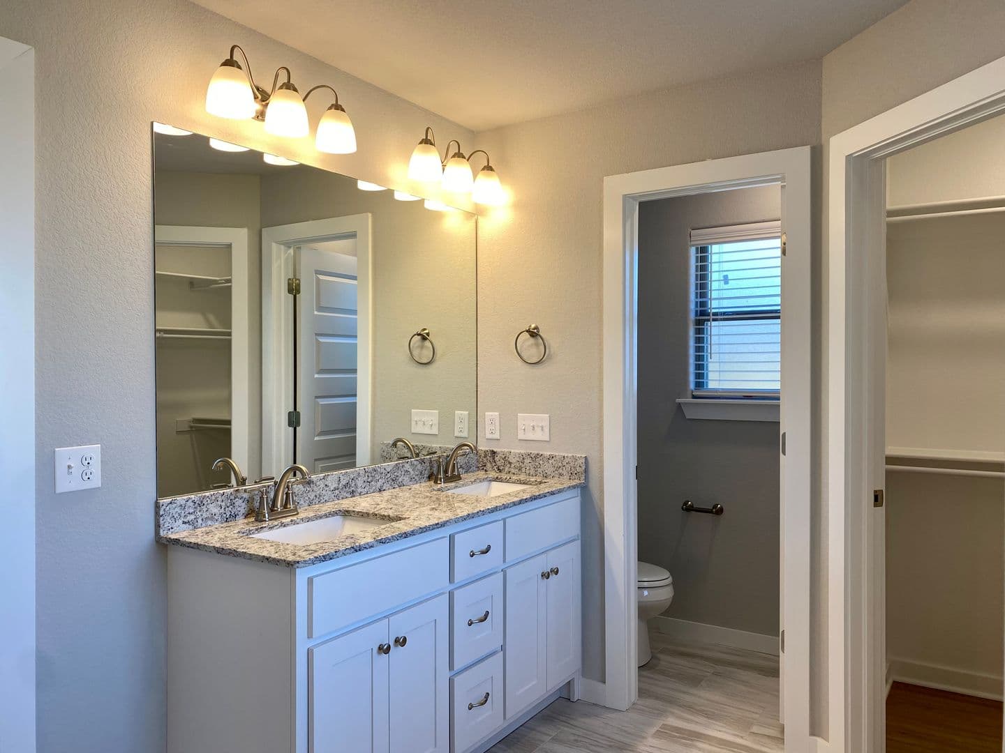 Fayetteville Apartment: Village of Sloanbrooke