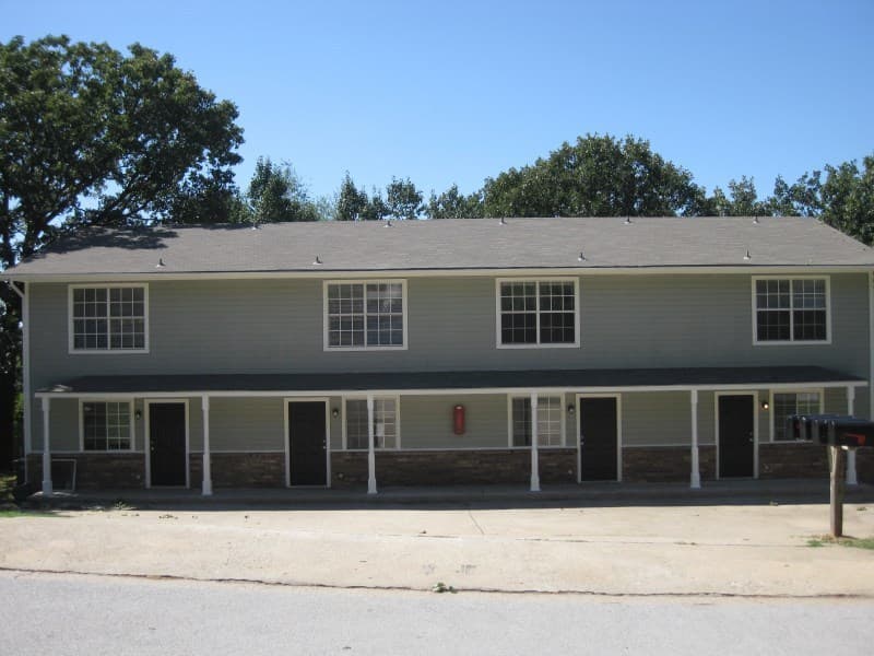 Fayetteville Apartment: 2409 N. Brophy
