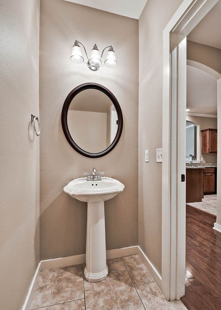 Springdale Apartment: 3822 Rochester Circle