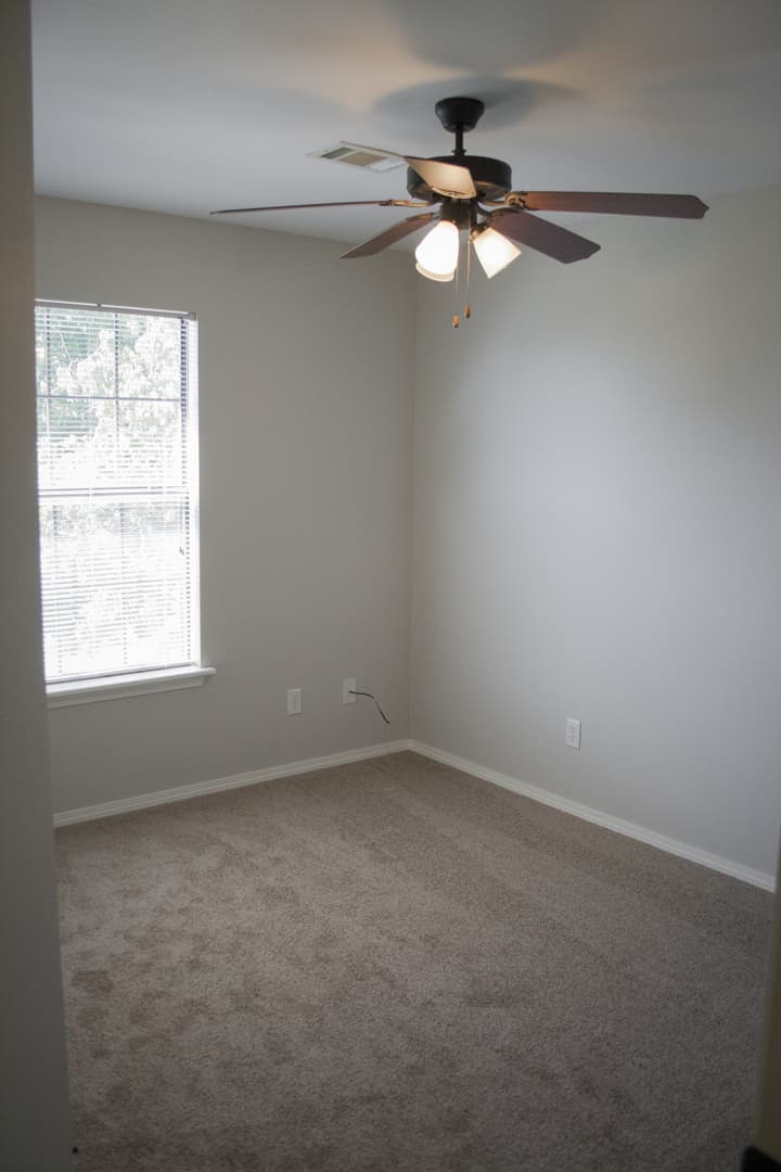 Farmington Apartment: Rainsong 22-24-26-28