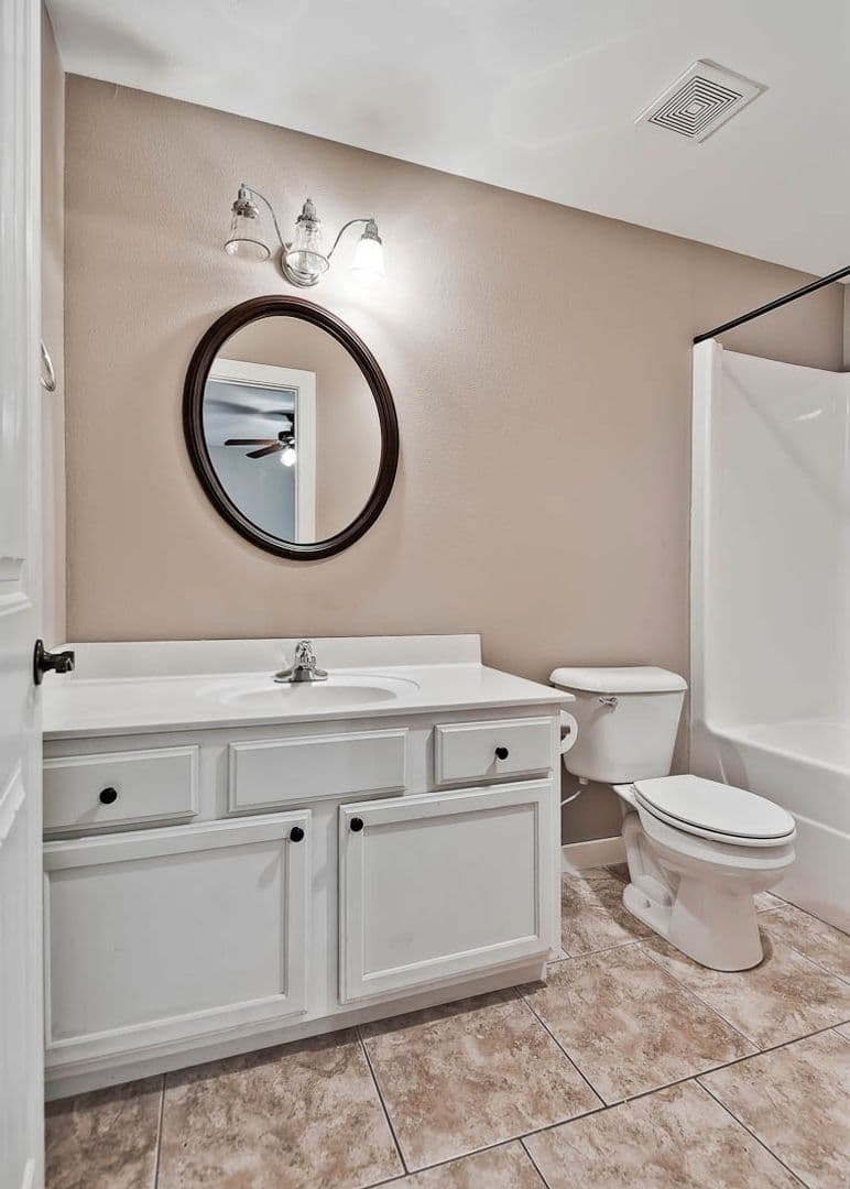 Springdale Apartment: 3822 Rochester Circle
