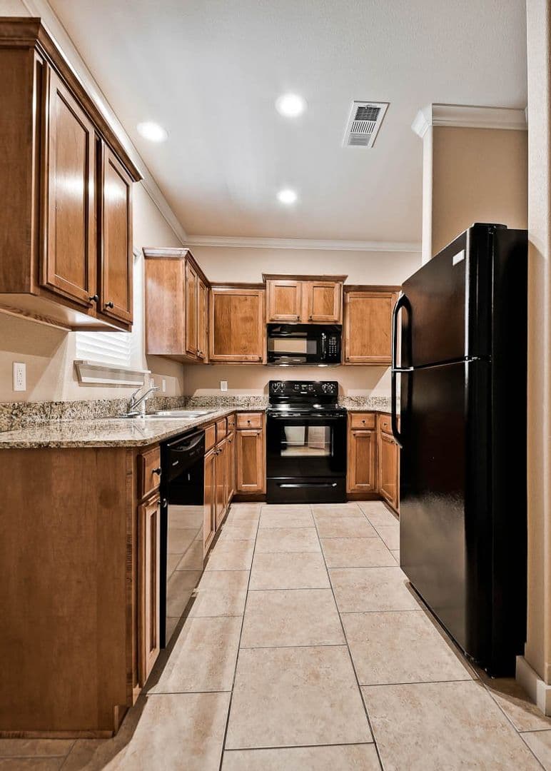 Springdale Apartment: 3822 Rochester Circle