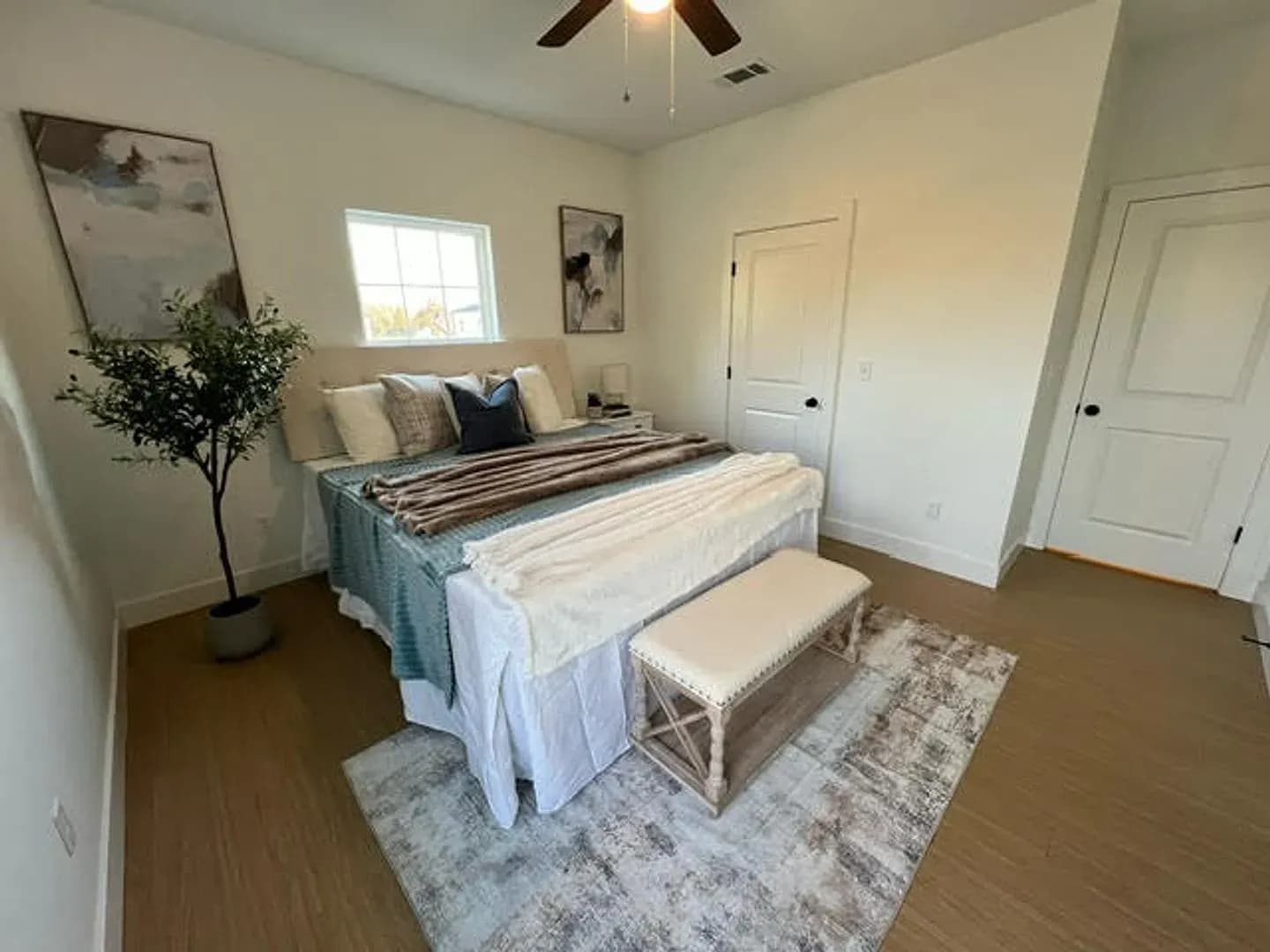 Elkins Apartment: 1796 Riverview Drive