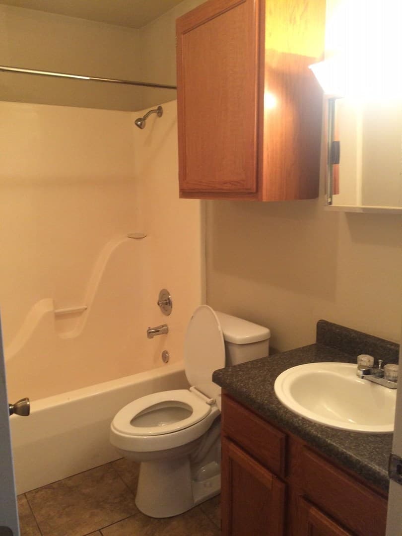 Springdale Apartment: 3624 Elm Springs Rd