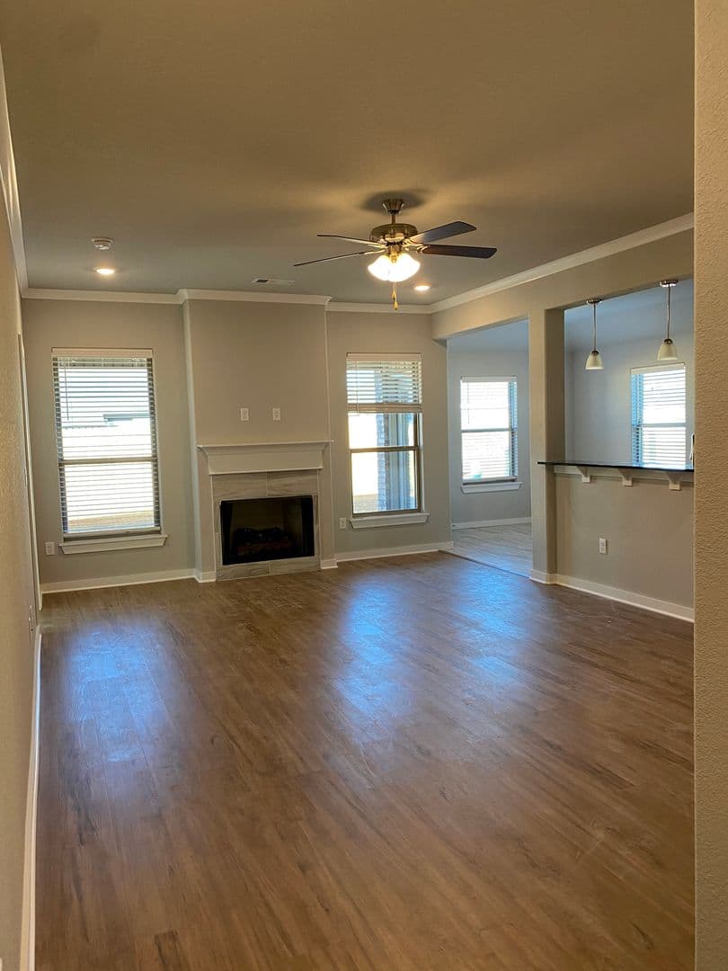 Fayetteville Apartment: Village of Sloanbrooke