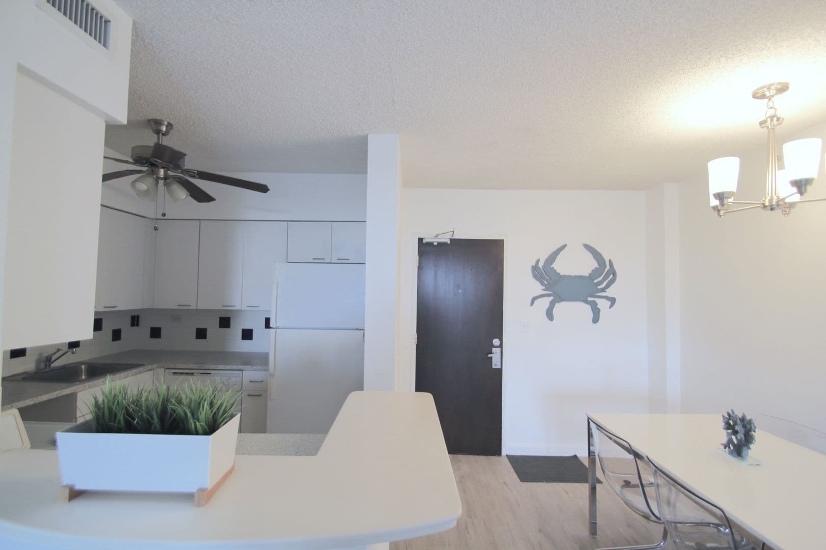 Miami Beach House: 1500 Bay Road