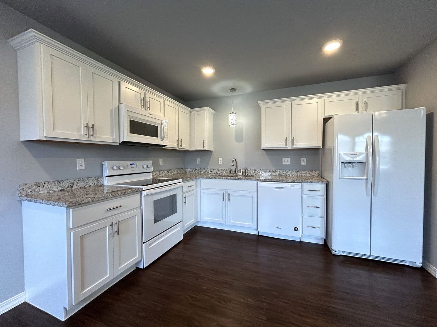 Rogers Apartment: 624 N 6th Street